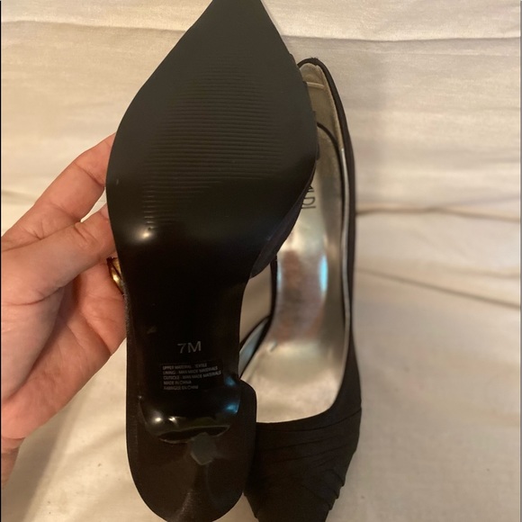 Rinaldi heels black size 7 new - Picture 13 of 13